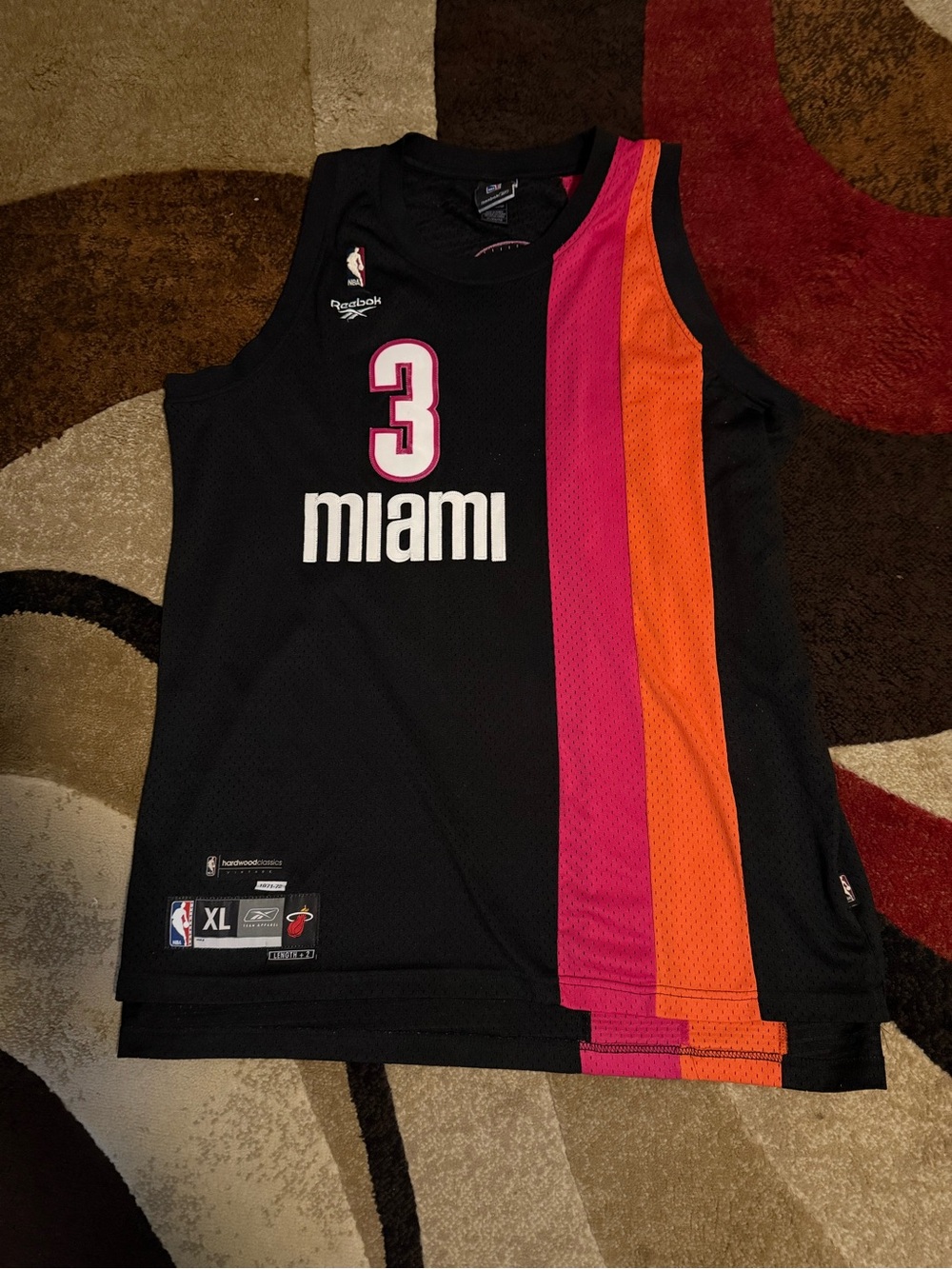 NBA rare vintage Miami Heat Dwyane Wade, basketball jersey size XL